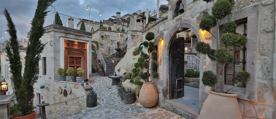 Hilton opens first cave hotel under Curio Collection brand in Cappadocia - Lesen Sie die Nachrichten?>