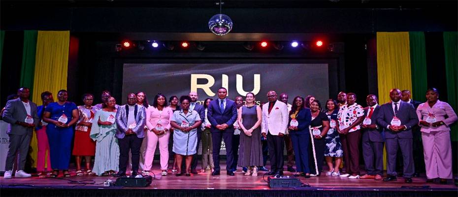 RIU marks 25 years in Jamaica with gala celebrating partnership and local talent - Lesen Sie die Nachrichten?>