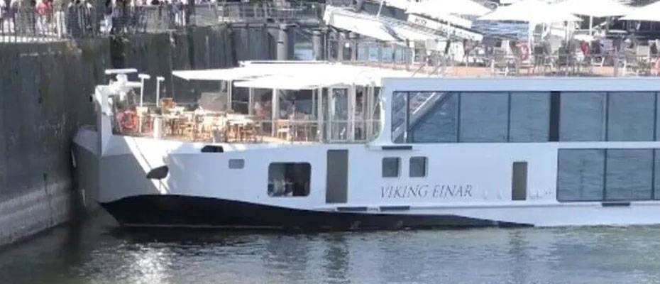 Kuraklık Ren Nehri'nde yolcu gemisini karaya oturttu - Lesen Sie die Nachrichten?>