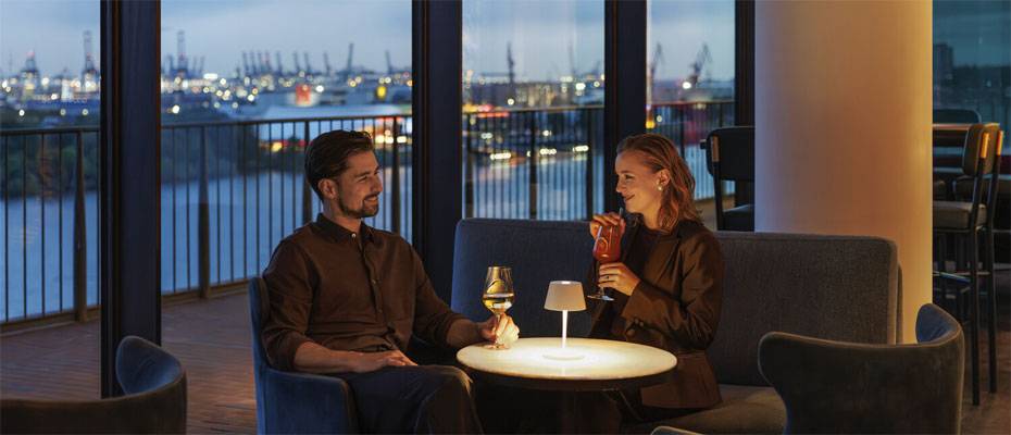 Hotelbars entwickeln sich zu urbanen Treffpunkten - Lesen Sie die Nachrichten