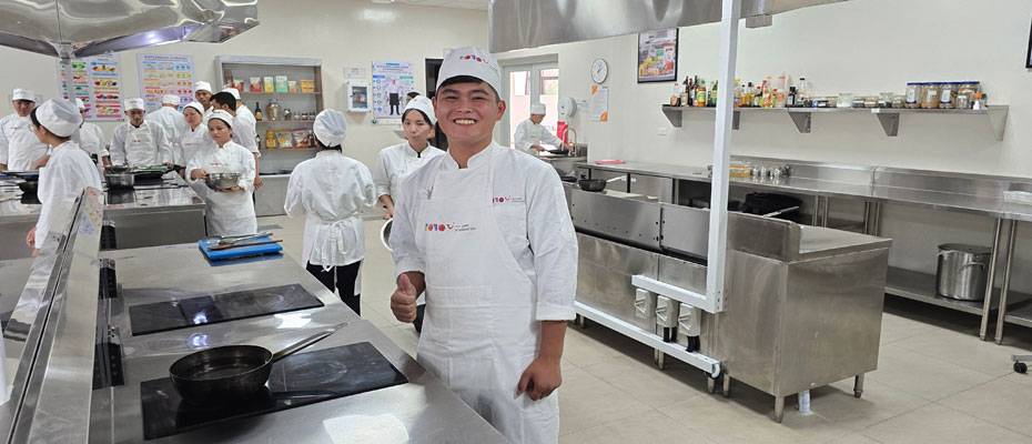 TUI Care Foundation, Hanoi'de dezavantajlı gençler için turizm akademisi açtı - Lesen Sie die Nachrichten?>
