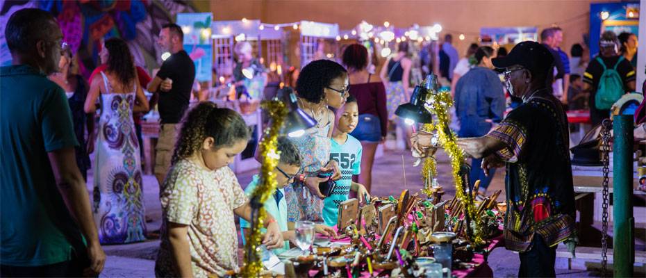 Aruba: Kultur, Kulinarik und Karneval prägen den Herbst 2026 - Lesen Sie die Nachrichten