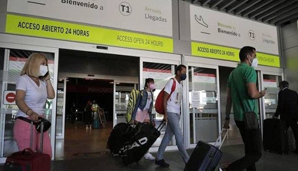 International Air Passengers in Spain Exceed 11.7 Million in July, Up 4.3% Year on Year - Read the News