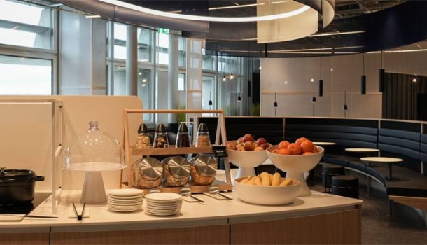 Lufthansa Lounge am Flughafen Stuttgart öffnet nach Komplettsanierung