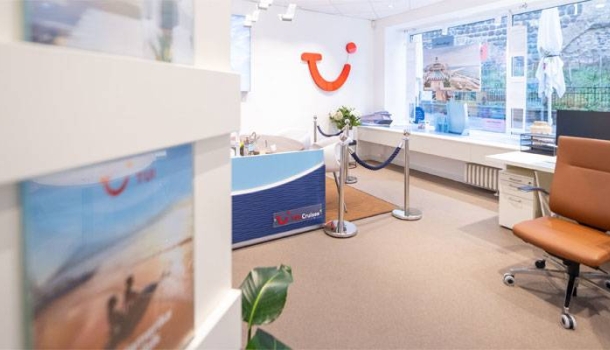 Neues TUI ReiseCenter vereint Luxus, Kreuzfahrt und Beratung im Kölner Zentrum - Lesen Sie die Nachrichten