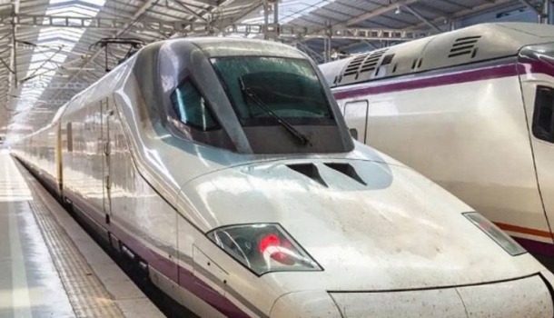Costa del Sol turizminde hızlı tren kesintisinin maliyeti 110 milyon euroya yaklaştı - Haberi Oku