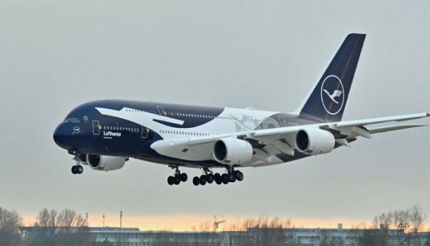Lufthansa A380 unveiled with XXL crane for 100th anniversary