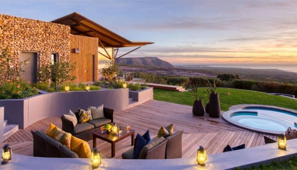 Luxus-Familienurlaub 2026 setzt auf Travel & Learn statt Minidisco