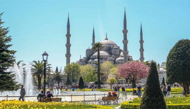 Türkiye remains top destination for Russian tourists amid regional tensions