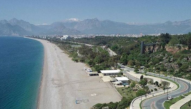 Antalya’da yabancı turist sayısı yılın ilk çeyreğinde 1 milyon 250 bini aştı