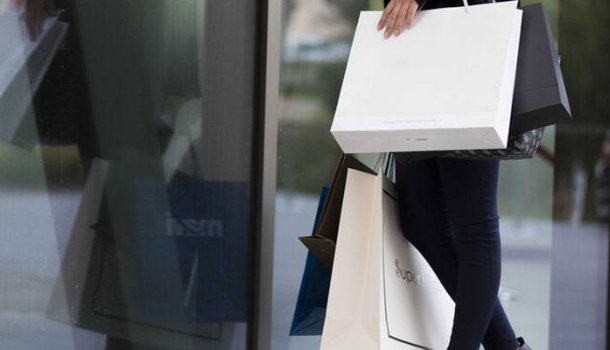 Yerli turistlerin hediyelik ve giyim harcaması 5 yılda 100 milyar lirayı aştı