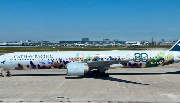 Cathay Pacific startet im Terminal 3 in Frankfurt mit Jubiläumsflug