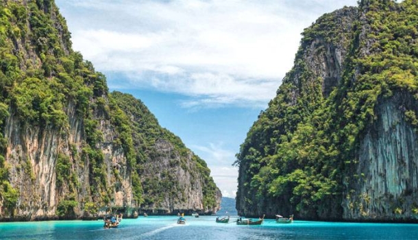 Phuket, Khao Lak and the Algarve Lead Ranking of Top Boat Excursion Destinations - Read the News