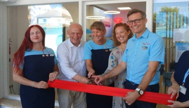 TUI, İspanya'daki ilk seyahat acentesini Mallorca'da açtı