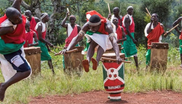 Sieben Tage Burundi zwischen Natur, Kultur und Geschichte - Lesen Sie die Nachrichten