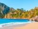 Feiner Sand und blaues Meer in der Türkei